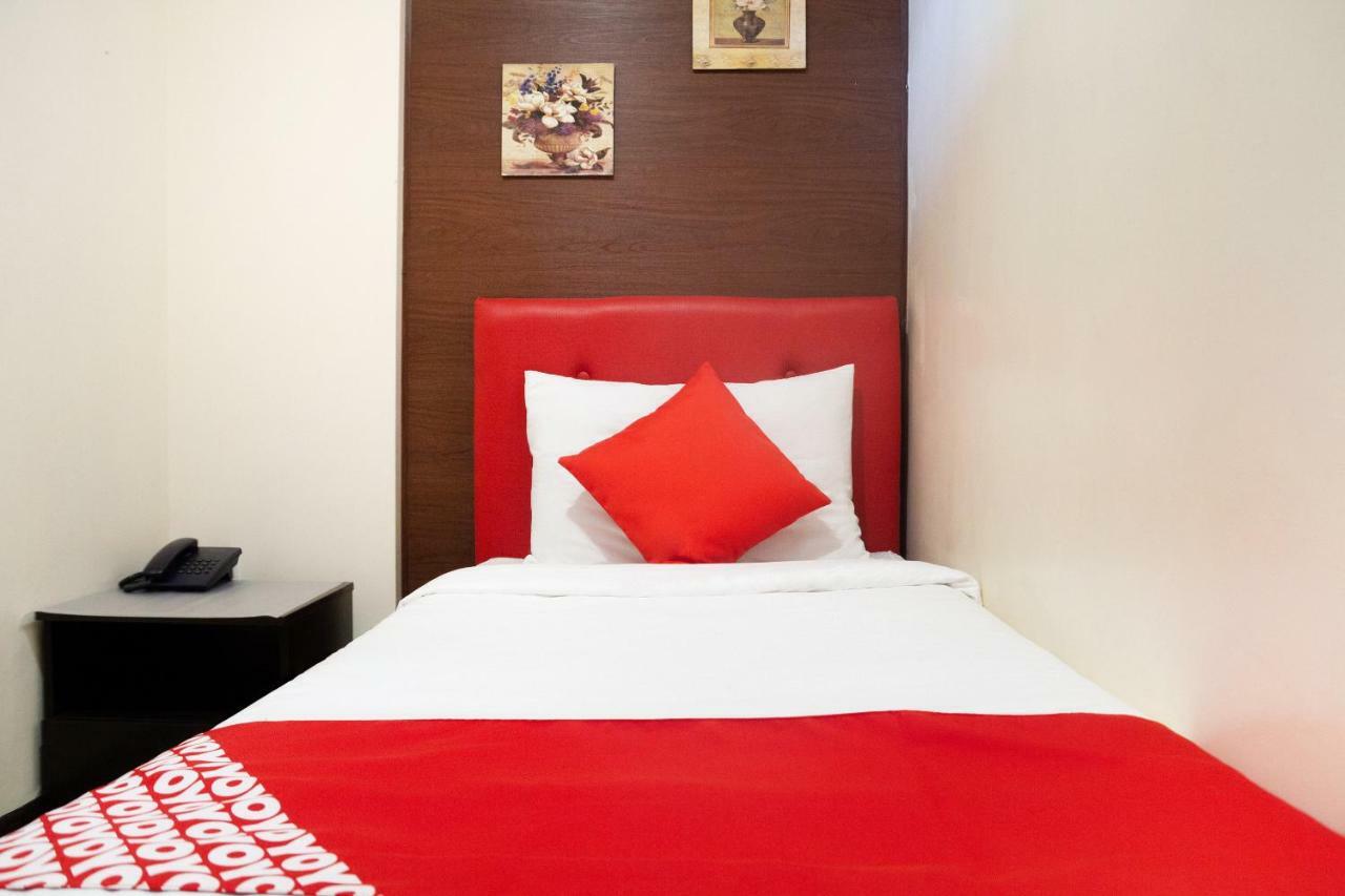 Oyo 153 Espacio De Clarita Hometel Davao Екстер'єр фото